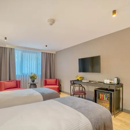 Hotel Ibos