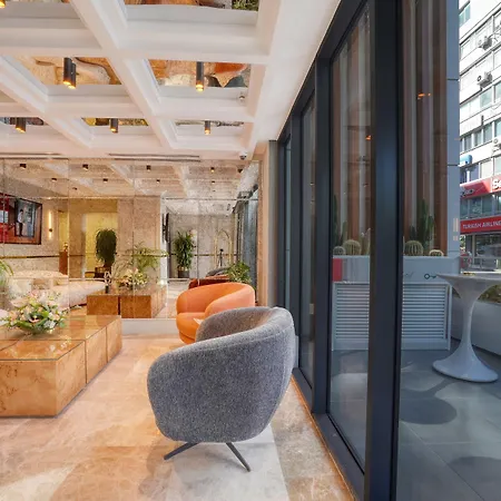 Hotel Ibos 4*